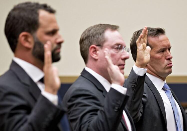 Бывший глава App Store рассказал, как Apple мешает приложениям-конкурентам