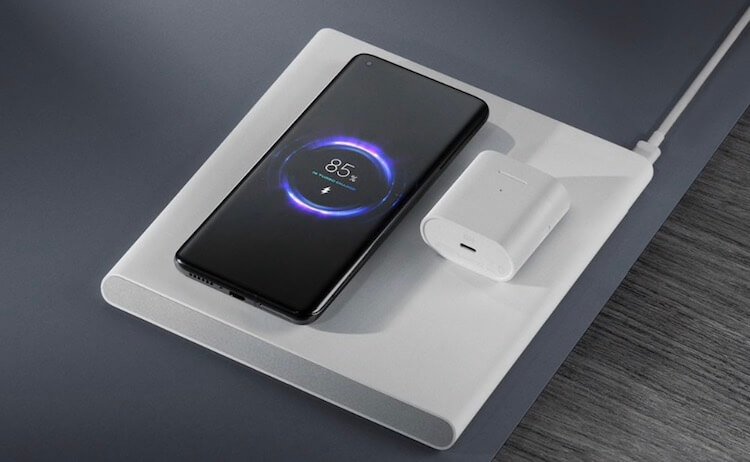 Самая крутая беспроводная зарядка от Xiaomi. Стоит ли ее покупать? Самая крутая беспроводная зарядка от Xiaomi. Стоит ли ее покупать?