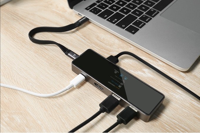 Концентратор Smart Dock для MacBook и iPad оснащен дисплеем Концентратор Smart Dock для MacBook и iPad оснащен дисплеем