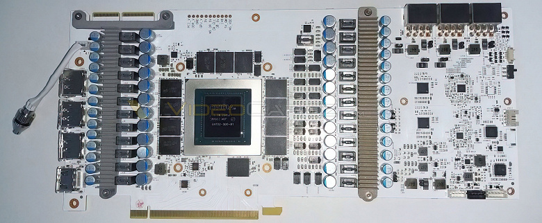 Фото дня: печатная плата Galax GeForce RTX 3090 HOF с внушительной подсистемой питания