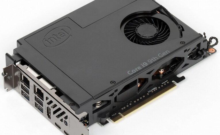 Похожий на видеокарту модуль Intel Compute Element для нового NUC 11 Extreme будет основан на CPU Tiger Lake-H45 Похожий на видеокарту модуль Intel Compute Element для нового NUC 11 Extreme будет основан на CPU Tiger Lake-H45