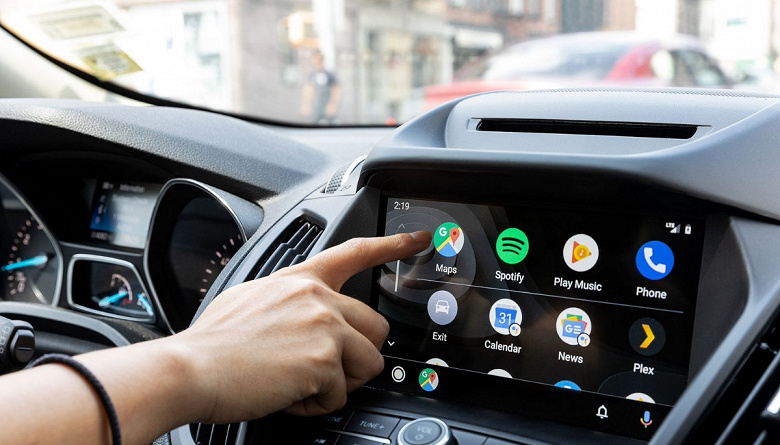 Android Auto начала подсказывать водителям музыку, новости и подкасты Android Auto начала подсказывать водителям музыку, новости и подкасты