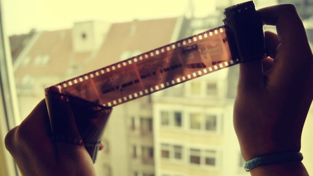 Как проявить фотоплёнку с помощью телефона