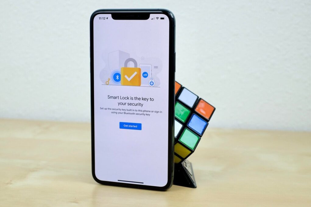 Что такое Smart Lock на телефоне