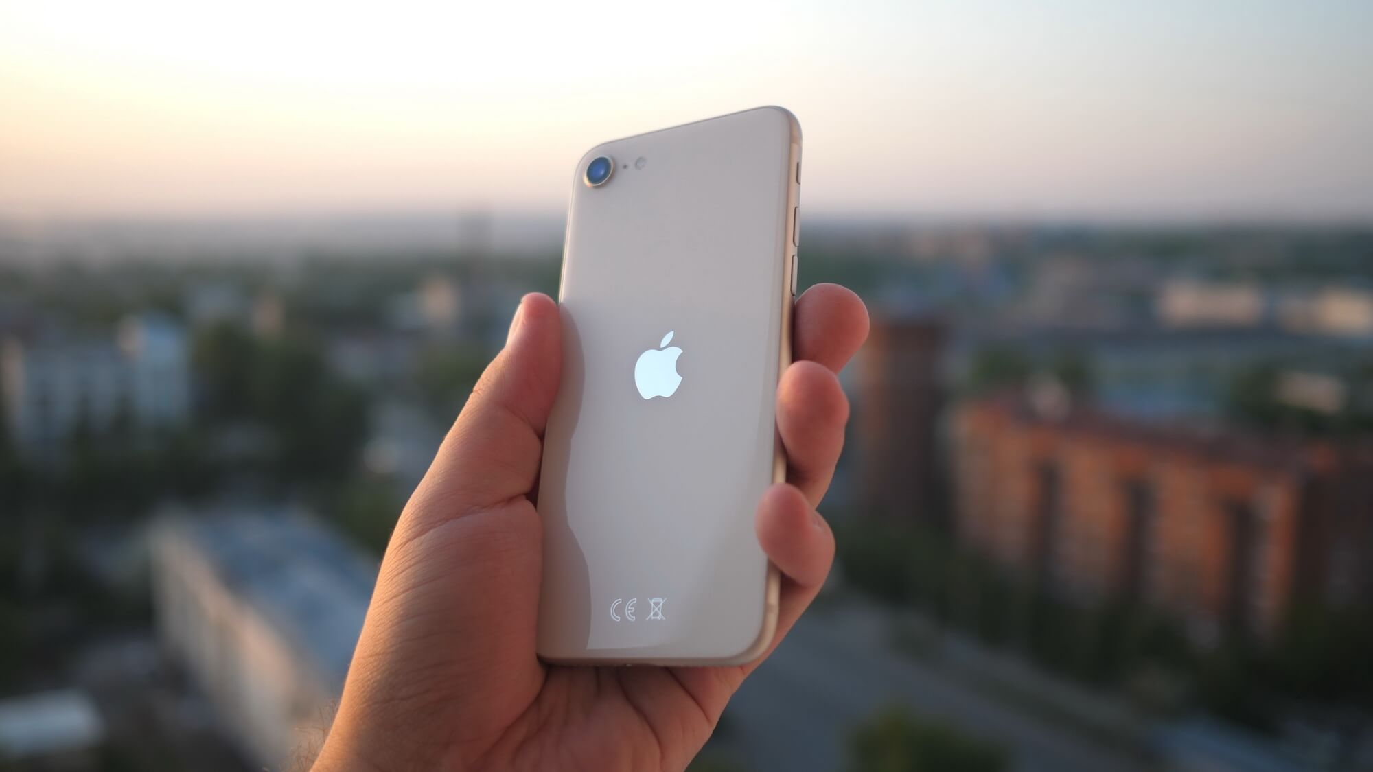 iPhone SE3