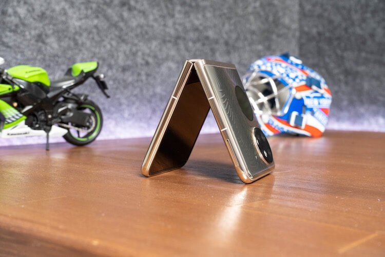 Месяц со складным Huawei P50 Pocket. Самый красивый телефон, но не без недостатков