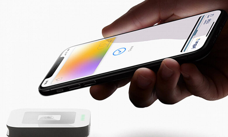 Россияние требуют возвращения сервиса Apple Pay и компенсацию в размере 90 млн рублей Россияние требуют возвращения сервиса Apple Pay и компенсацию в размере 90 млн рублей