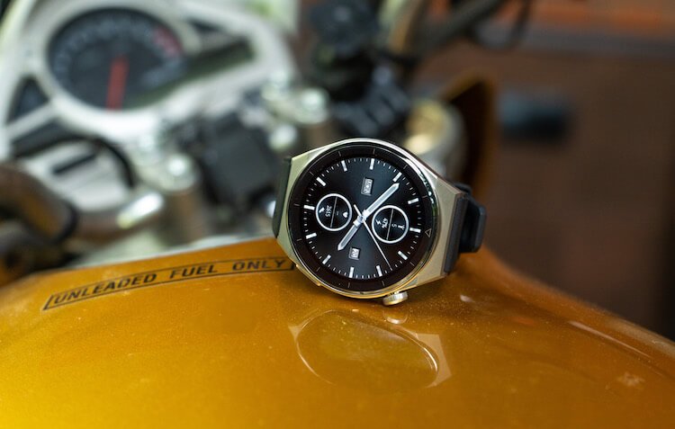 Не знаете, какие смарт-часы купить, но готовы хорошо заплатить? Берите эти