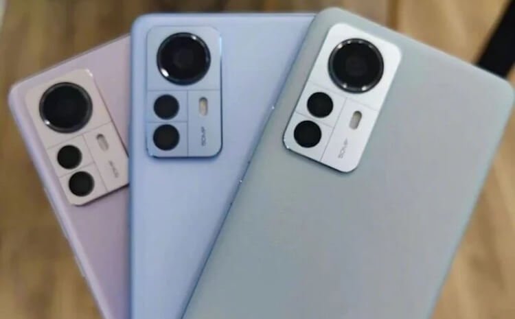 Xiaomi выпускает почти одинаковые телефоны с разной ценой. Чем они отличаются Xiaomi выпускает почти одинаковые телефоны с разной ценой. Чем они отличаются