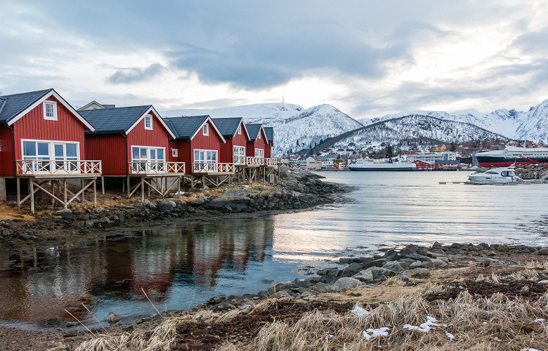 Жители норвежского города Сортланн жалуются на сильный шум от майнинговых ферм