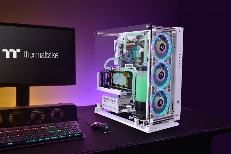 Thermaltake представила премиальный «стеклянный» корпус для ПК — Core P3 TG Pro
