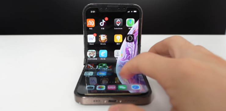 Будет ли складной Айфон. Вырез под Face ID стал сильнее заметен, чем на обычных Айфонах. Будет ли складной Айфон. Вырез под Face ID стал сильнее заметен, чем на обычных Айфонах. Фото