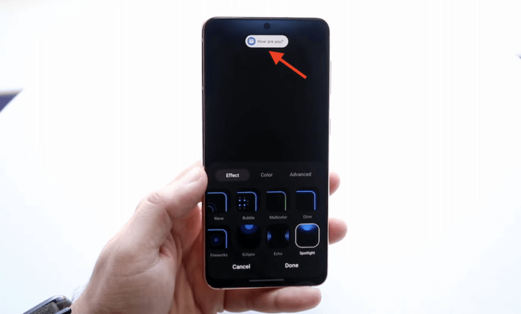Уведомления на Самсунг. Пуши в One UI появляются точно так же, как на экране iPhone 14 Pro и 14 Pro Max. Фото.