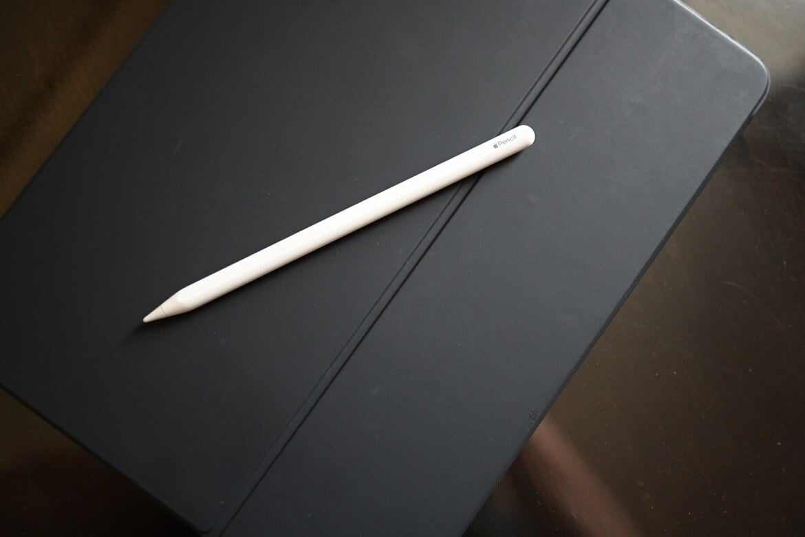 Какой Apple Pencil выбрать. Apple Pencil — явно не тот гаджет, на который стоит тратить несколько тысяч рублей. Какой Apple Pencil выбрать. Apple Pencil — явно не тот гаджет, на который стоит тратить несколько тысяч рублей. Фото.