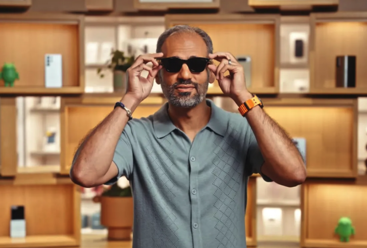 Google засветила свои умные очки с дополненной реальностью