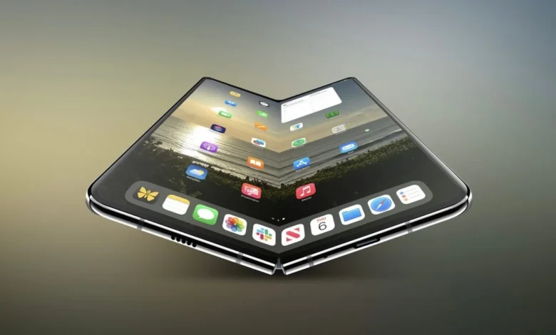 Складной iPhone сможет открывать приложения и для iPhone, и для iPad. Apple готовилась к этому с 2014 Складной iPhone сможет открывать приложения и для iPhone, и для iPad. Apple готовилась к этому с 2014